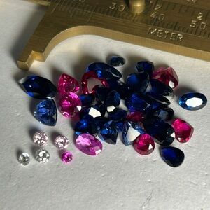 20 CTs Loose Gemstones Lot from scrapped jewelry